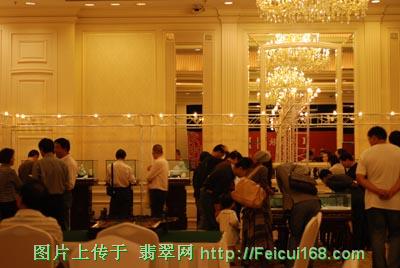 哪里有收购翡翠原石的“冰壶秋月”拍卖会预展现场【组图】  第3张