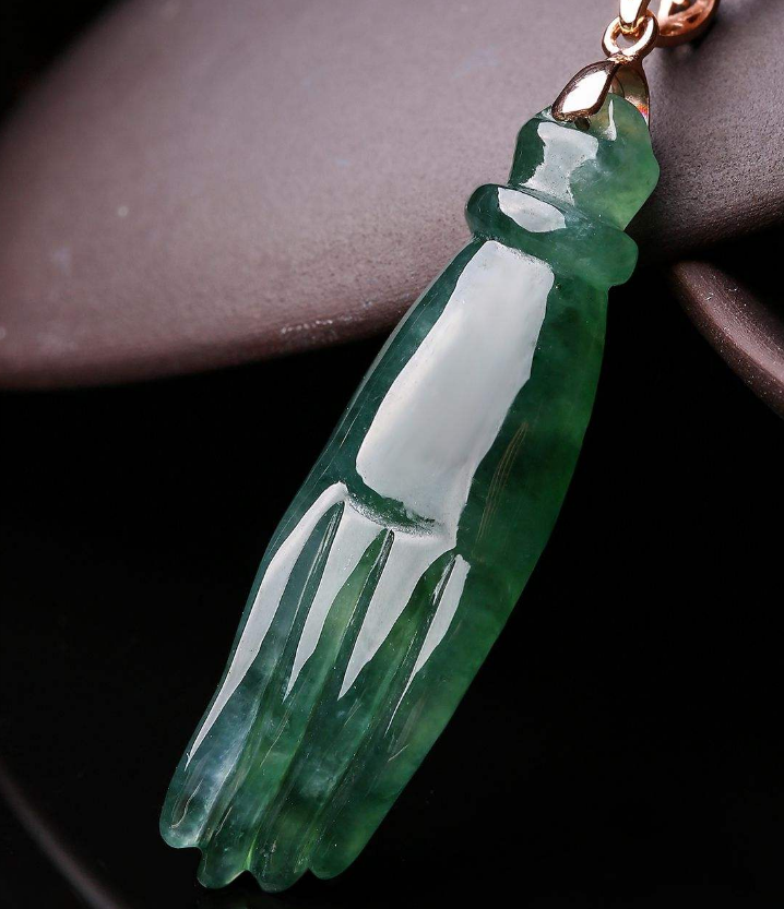 2021年是买翡翠的好时机吗？  第19张