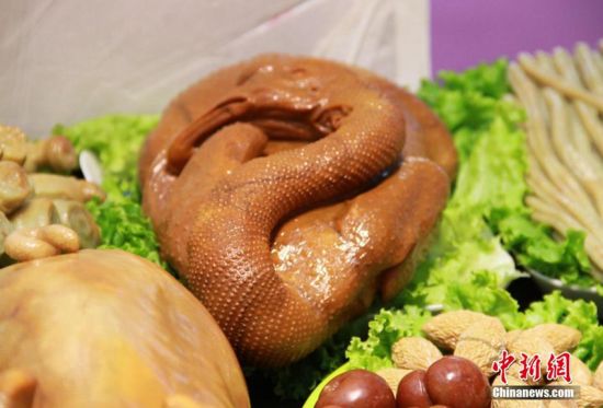 石头版满汉全席亮相西安：售价36万(图)  第2张