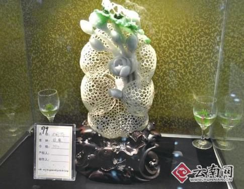 美女玉雕师段华竹：玉雕玩的是感觉  第2张