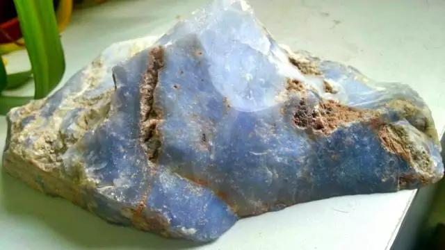 普通田黄石多少钱一克哪一种颜色的蓝宝石最值钱？  第15张