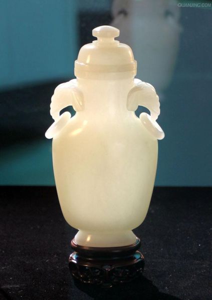 郑州鉴定翡翠念亲说玉：和田玉的起源和分类