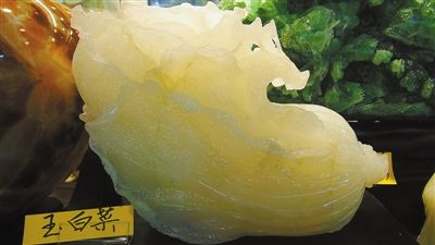 翡翠a货吊坠葫芦在台湾买玉石很划算  第2张