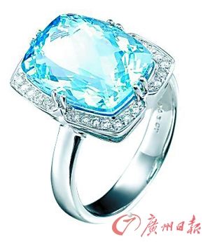 翡翠玉镯玉手镯海蓝宝石价格翻番被质疑  第2张