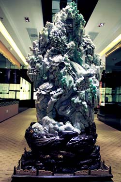 冰种翡翠哪个好灵秀翡翠 碧玉情怀(组图)  第1张