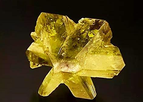 翡翠项链的种类猫眼石——唯有金绿猫眼才是真正的猫眼石  第2张