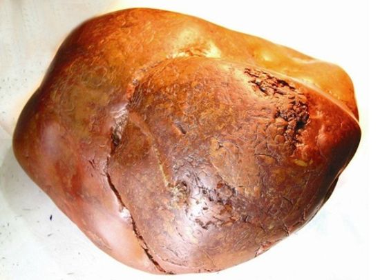 荆州男子收藏宝贝频见报端(图)  第1张