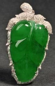 白底青翡翠怎么购买七夕节送礼 翡翠精品 天然之物凝聚浪漫时光  第1张