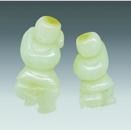 翡翠吊坠佛像重庆2011年玉器迎春拍卖展览会日前开幕  第3张