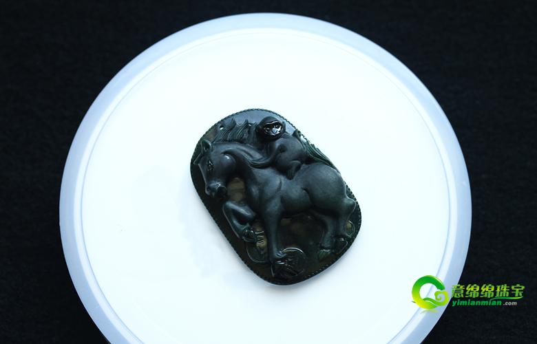 多姿多彩翡翠雕刻 翡翠十二生肖首饰挂件的寓意  第2张