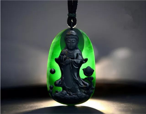 这种翡翠又脏又丑，居然卖到15000000  第18张