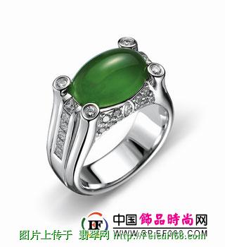 翡翠手镯 浮棉金六福珠宝玉石带来夏日凉爽触感[组图]  第4张