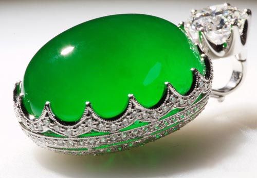 沈阳2吨翡翠原石高档翡翠受青睐 传统翡翠寓意最美