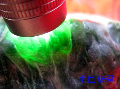 赏玉时尚 价值连城话翡翠  第2张