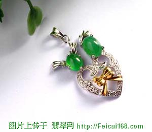 圣诞派对装束，用经典的翡翠来装点自己吧（图）  第2张