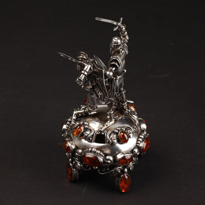 潘家园昊天琥珀精品展开幕  第2张