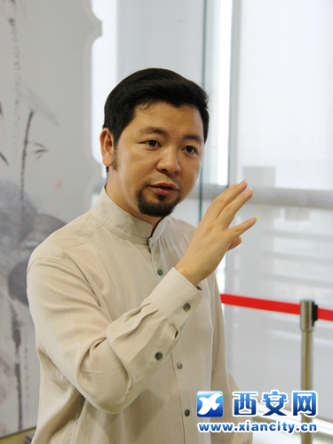 2012长安塔大展翡翠玉雕《蜜》完美诠释天人合一  第2张