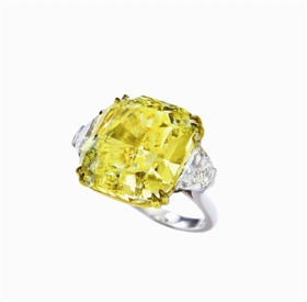 翡翠手镯人作用与功效珠宝拍卖：尖货与好货撑场  第3张