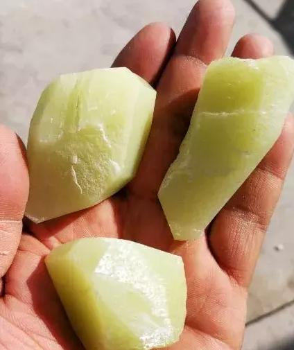 史上最贵的黄玉你见过吗？  第11张