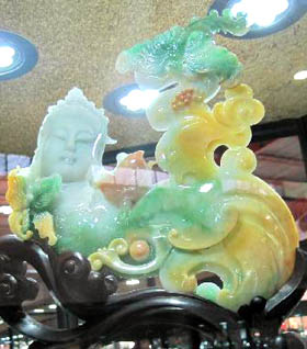 盘点2011北京珠宝展天工奖作品??翡翠欣赏(二)  第6张