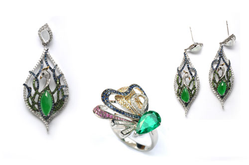 翡翠如意挂件图七彩云南孔雀系列珠宝新品赏鉴  第15张