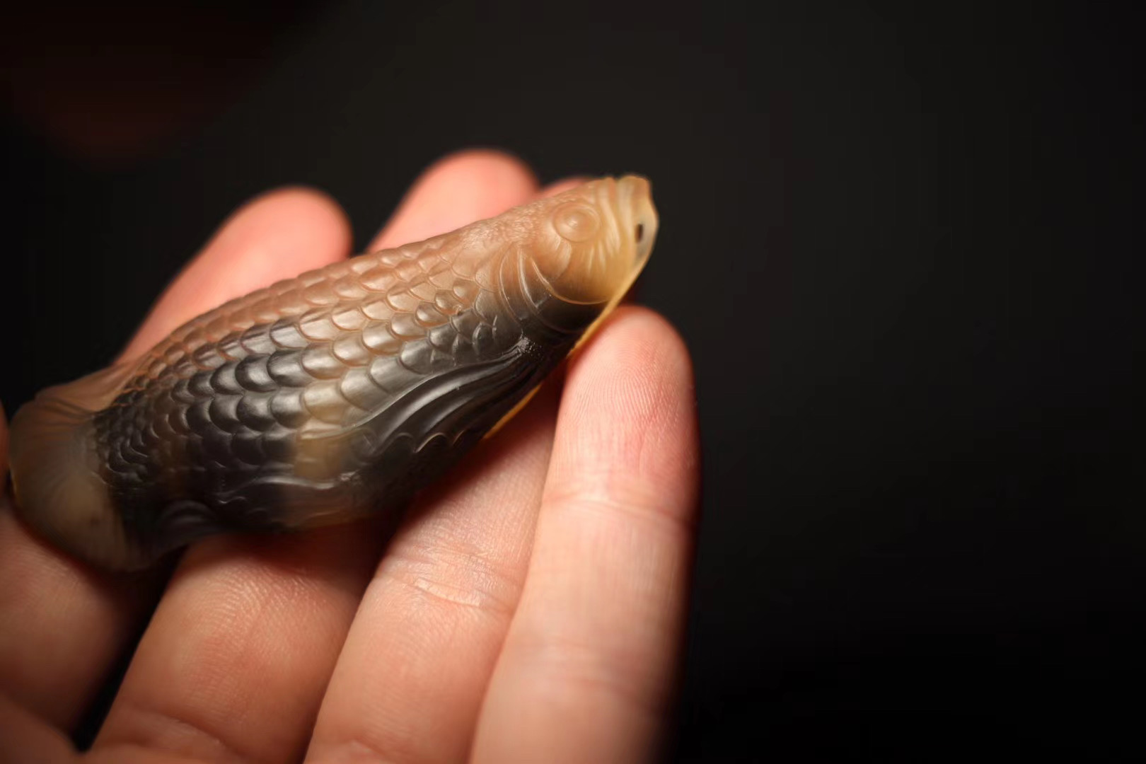 阿拉善沙漠上的糖心玛瑙，雕刻之后太有意思了，真想一口吃掉  第16张