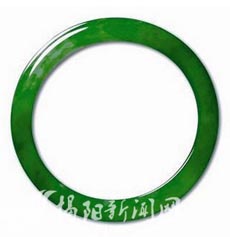 翡翠蓝水种老吗阳美翡翠收藏渐成风尚