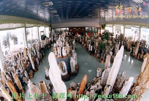 2000块钱翡翠手镯富丽的珠宝玉石【组图】  第2张