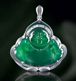 “妙俏惊奇、水种色俱佳”极品翡翠赏析（图）  第3张