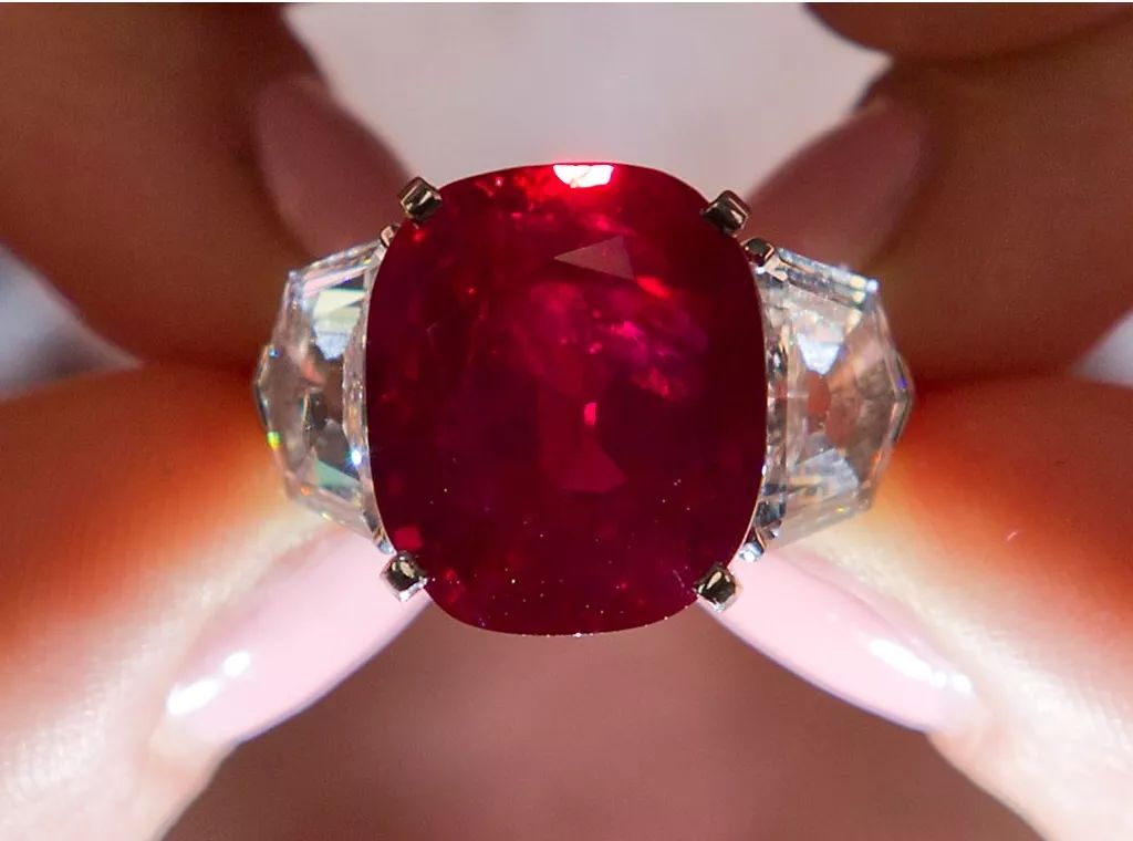 翡翠有哪些品种那些惊艳了世人的知名红宝石  第6张