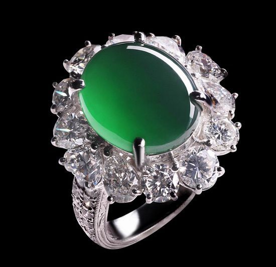 翡翠玉器收藏全攻略  第2张