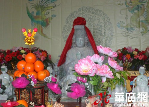 两岸近万名信众参加赠台翡翠妈祖像开光仪式  第4张