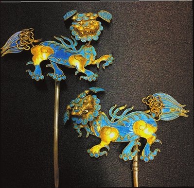 翠色欲滴背有彩羽曰翡翠  第2张