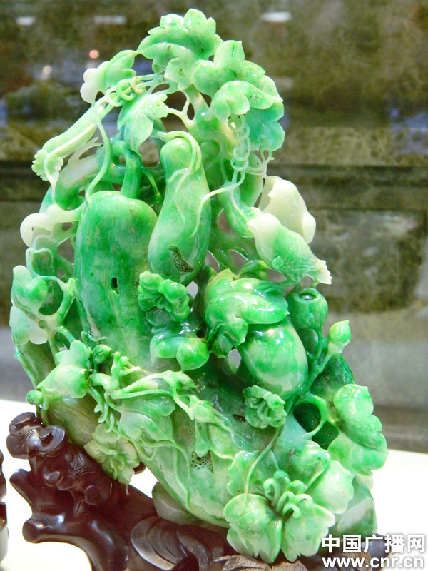【央广独家】2012中国玉器百花奖瑞丽预选翡翠作品（三）  第4张