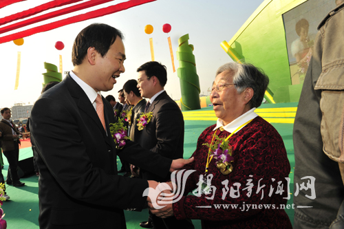 揭阳百万元美玉奖中国玉德人物  第2张