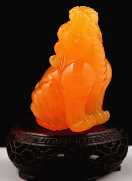 缅甸翡翠玉观音价格中国金冻石协会4日在京成立  第2张