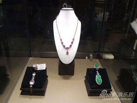 翡翠正规鉴定书华润中心凯旋门翡翠玉石展 流光闪耀淄博  第3张