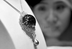 碧玺升值8至10倍 成女性投资新宠  第1张