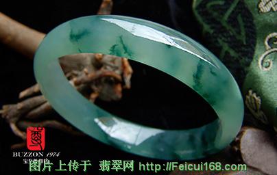 翡翠绝世珍品欣赏(图三十二)  第3张