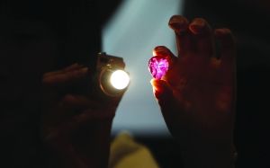 诱惑难挡 彩宝市场潜力巨大  第1张