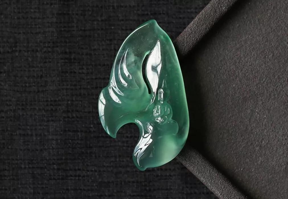 2021年是买翡翠的好时机吗？  第11张