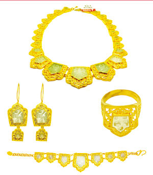 翡翠价格金雅专业诠释“金镶玉”的时尚文化(组图)  第2张