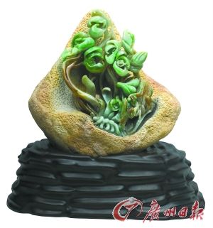 翡翠手镯佩戴前后图片中高档翡翠成交量降四五成  第2张