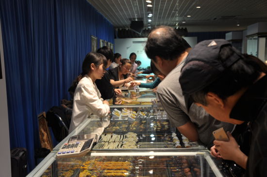 怎么样购买翡翠潘家园昊天琥珀精品展即将开幕  第3张