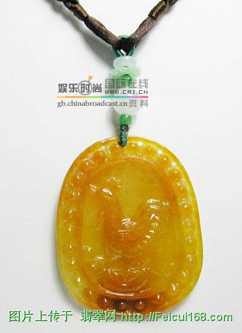 a货翡翠玉手镯图片返璞归真的精美玉首饰(组图)  第11张