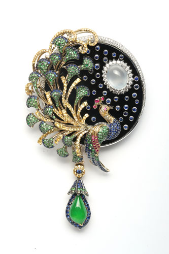 翡翠如意挂件图七彩云南孔雀系列珠宝新品赏鉴  第7张