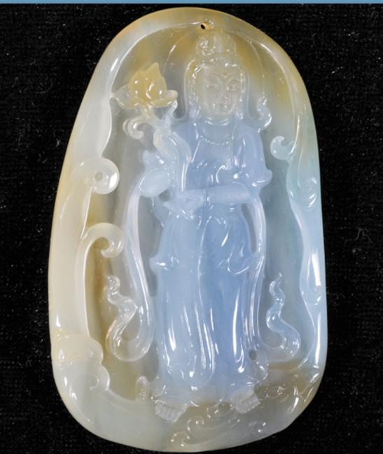 翡翠莲花的雕刻寓意  第22张