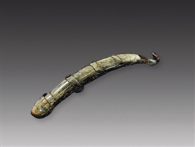 从玉带钩谈古代服饰的演变发展与鉴定  第2张