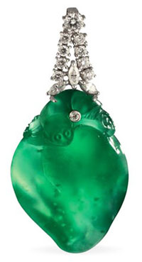 木那翡翠原石皮壳特点夏季婚饰翡翠领衔清凉风  第1张