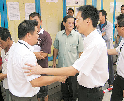 中国文物专家赴大马参展 翡翠饰品在酒店失窃  第2张